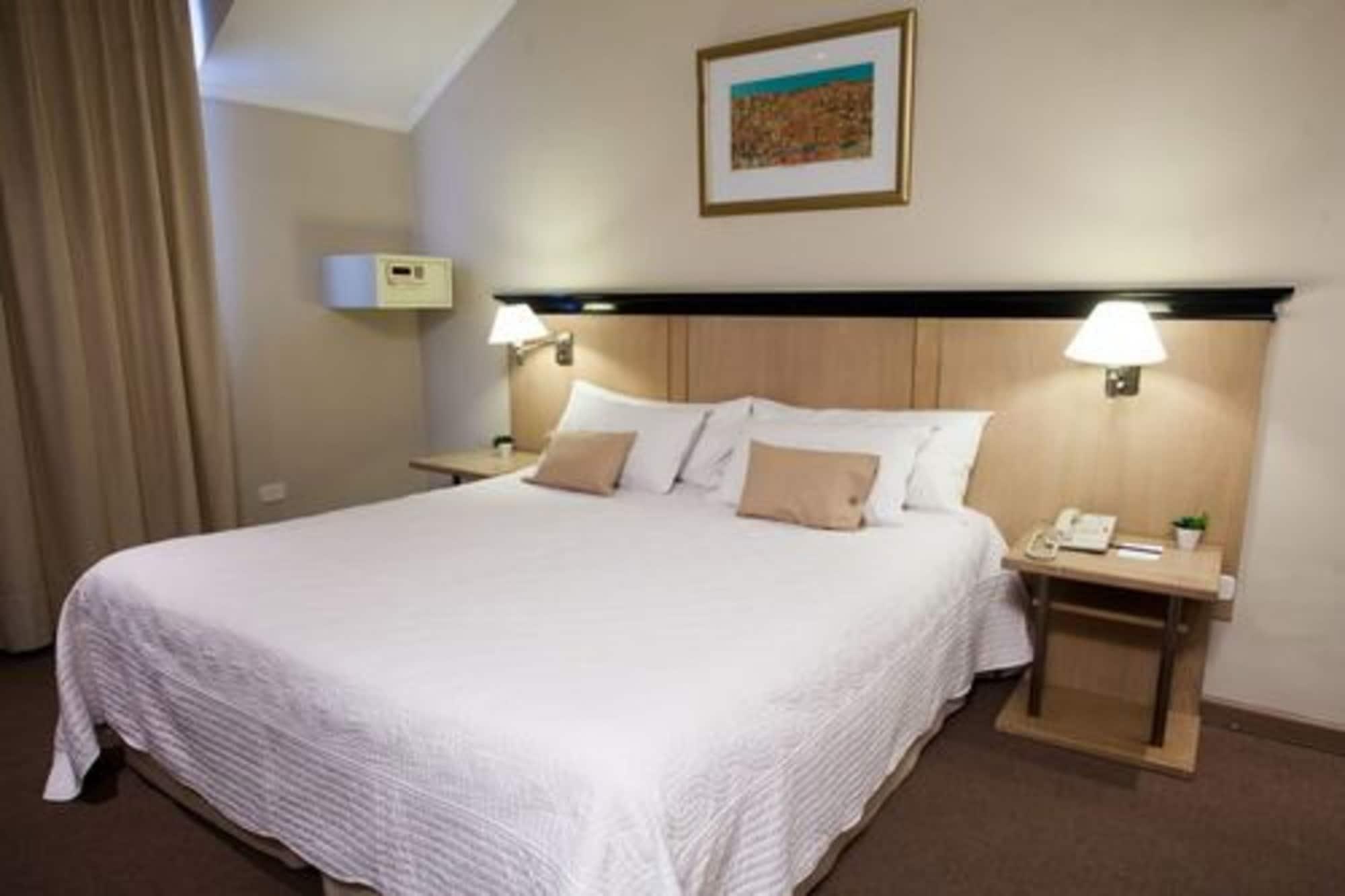 Argentino Hotel เมนโดซา ภายนอก รูปภาพ