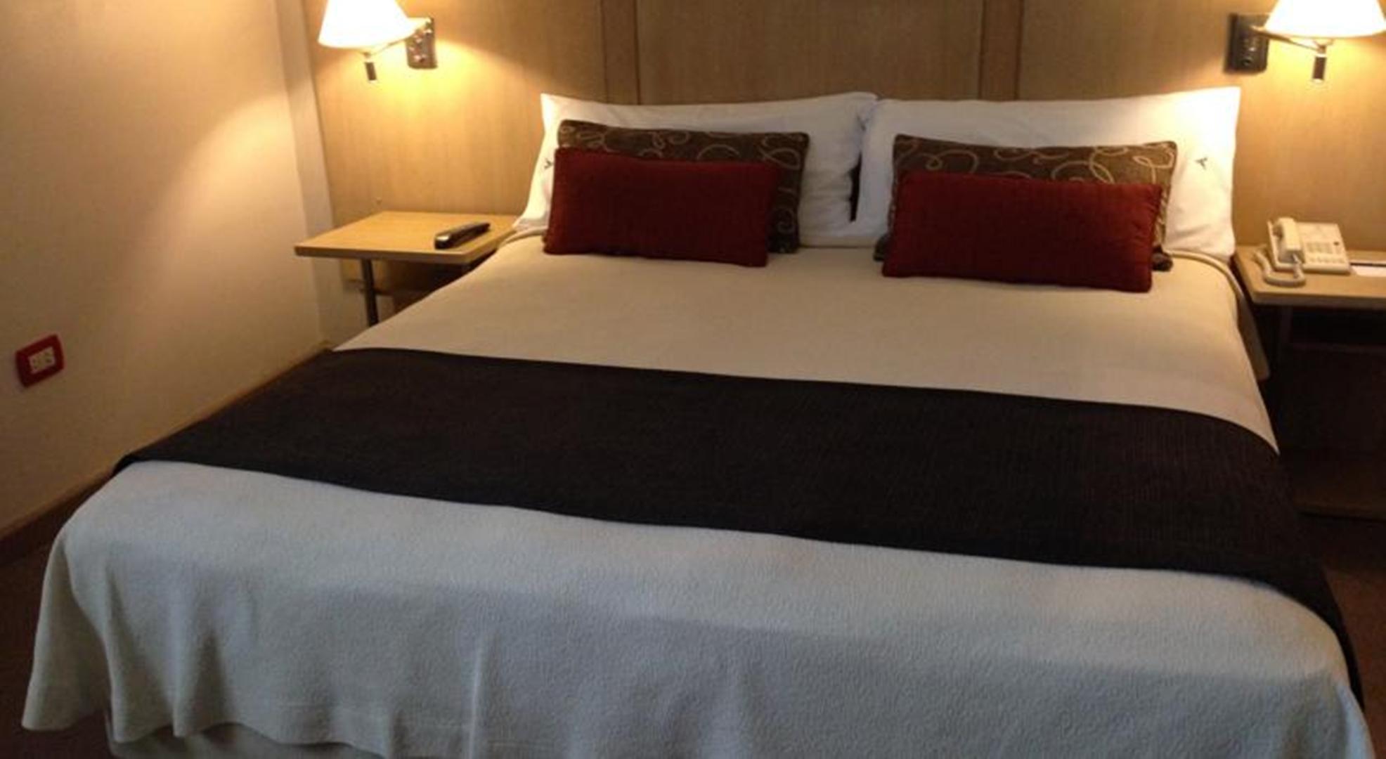 Argentino Hotel เมนโดซา ภายนอก รูปภาพ